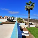 Viento House Villa *