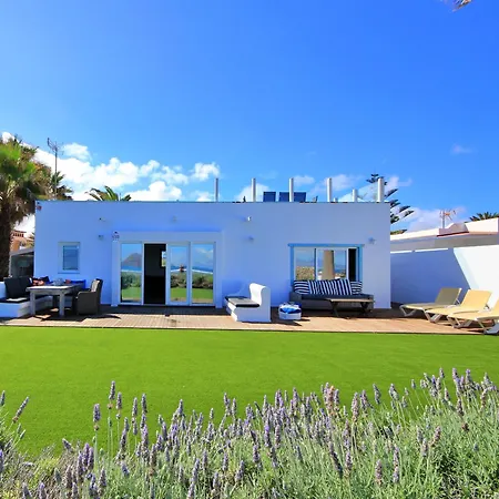 Villa Viento House